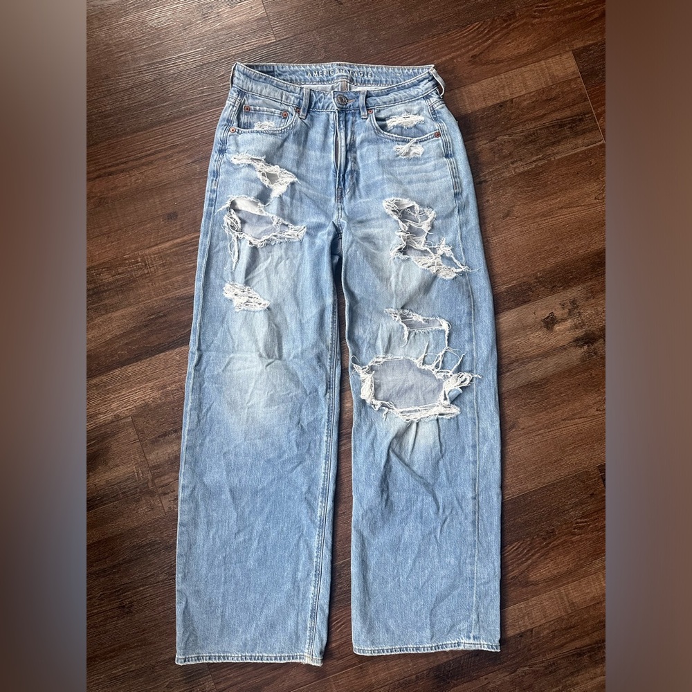 American Eagle high waist baggy jeans